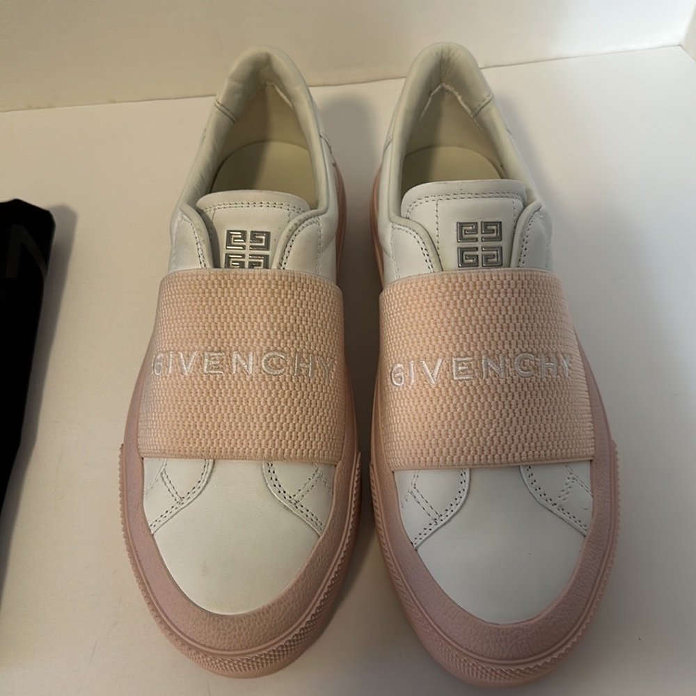 Givenchy Women City Sneakers White/Pink 100% calf leather -Size 36 - Picture 2 of 6
